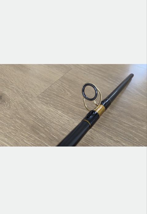 Vand 2 lansete + 2 mulinete pt crap - 3,60 m / 2 tronsoane