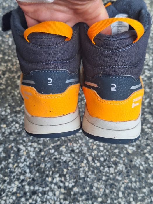 Детски боти ! Decathlon