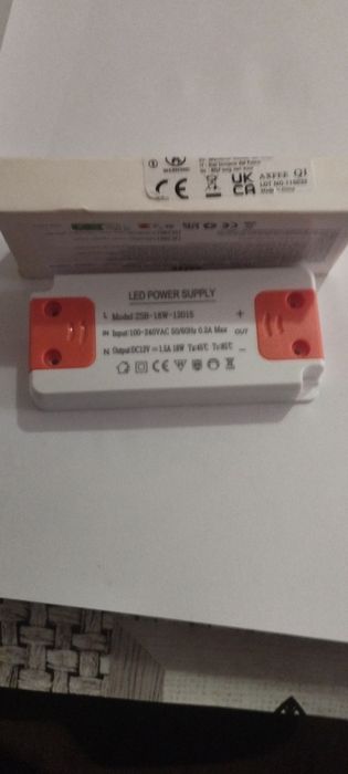 Sursă alimentare pentru leduri model ZSB-B8w