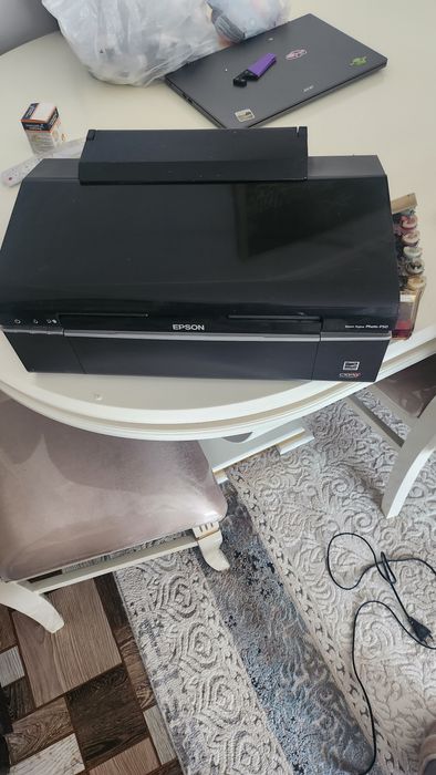 Цветной принтер. Epson Stylus Photo P50.