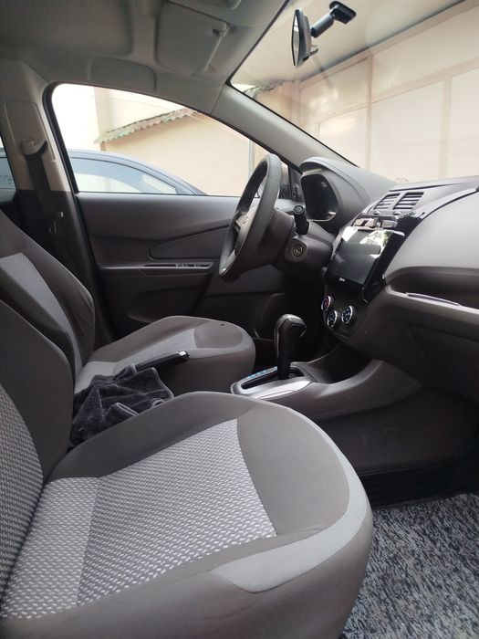 Chevrolet Cobalt 2023 — 5