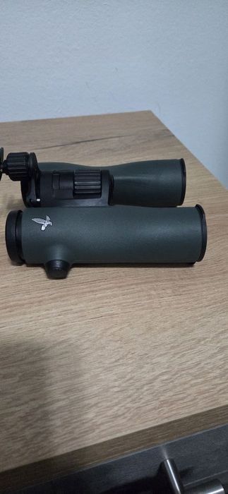 Продавам висок клас бинокъл  Swarovski NL Pure 8x32 Green