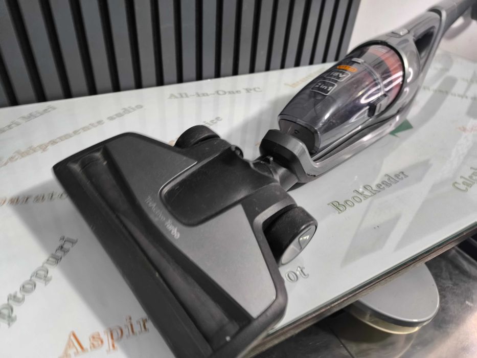 Aspirator fara fir Philips PowerPro Duo FC6168 18V Li-Ion, 2 in 1