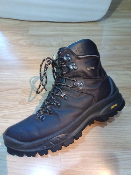 Nr 43 Parforce, bocanci de munte, maro închis