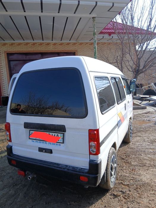 Chevrolet damas rangi oq