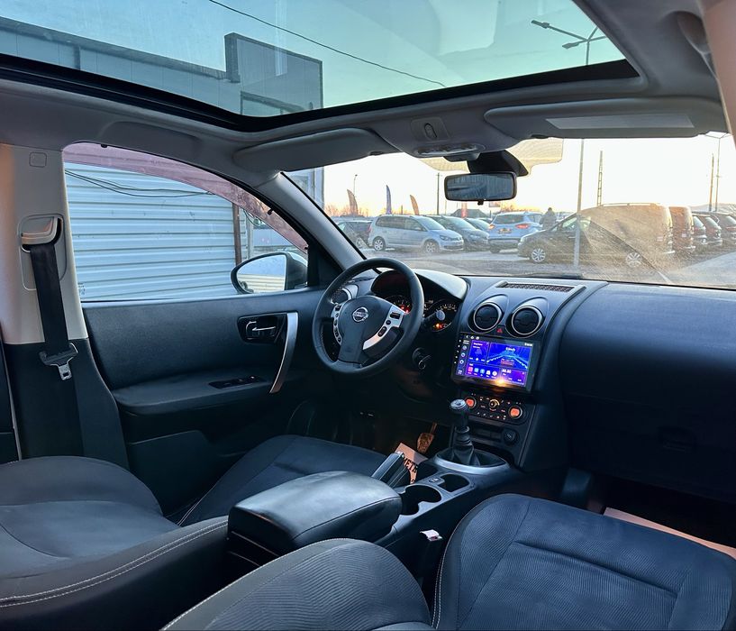 Nissan Qasqhai Acenta 2011 •Plafon Panoramic/Navigatie• Rate Fixe