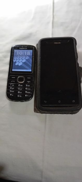 Нокия глючит. Асус черный экран.