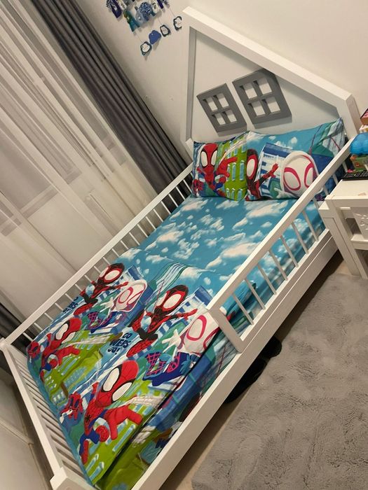 Pat casuta montessori