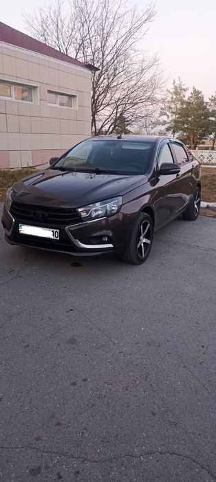 Веста 2021г седан