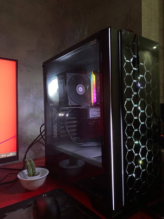 Мощный Пк для игр и учебы