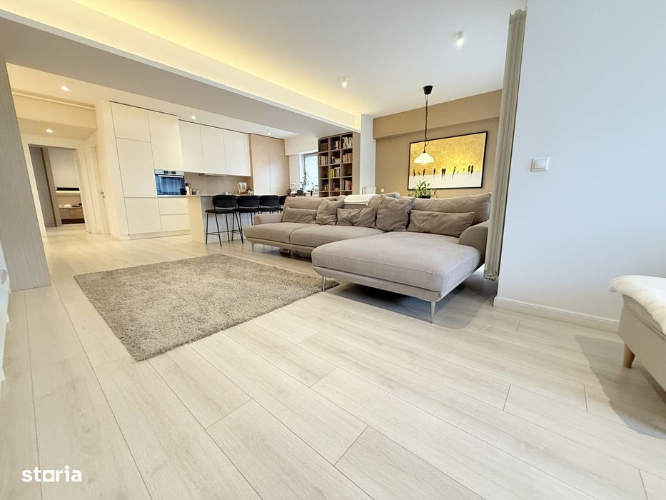 Povestea ta începe aici – 3 camere renovate premium în Upground