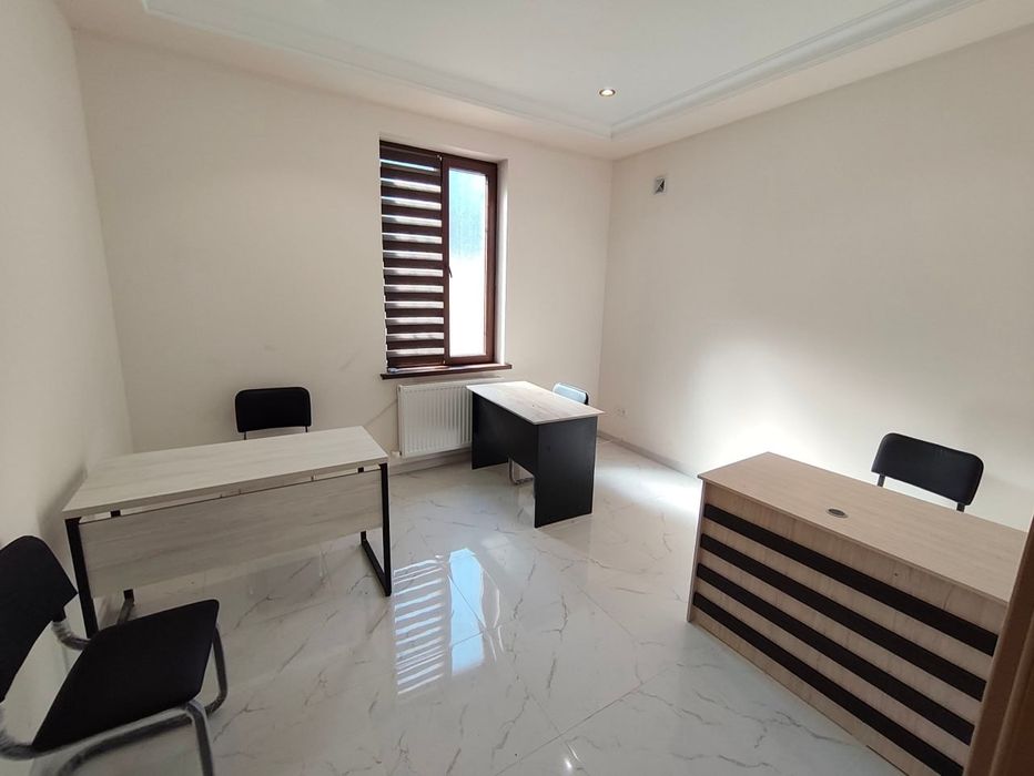 Ofis ijara – Markaz Lunacharskiy, 104 m²

Maydoni: 104 m², 3+1 xonali
