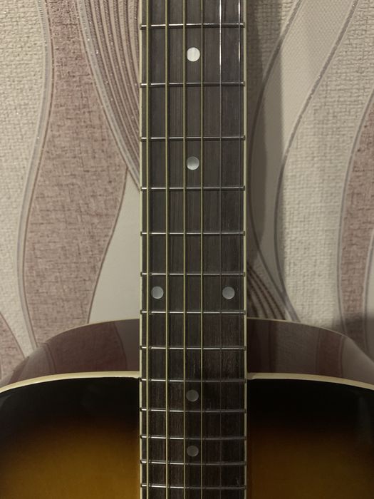 Гитара аккустическая новая