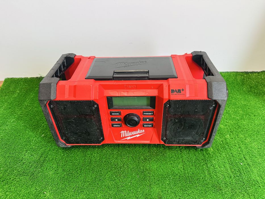 Radio Milwaukee M18 JSRDAB+ plus