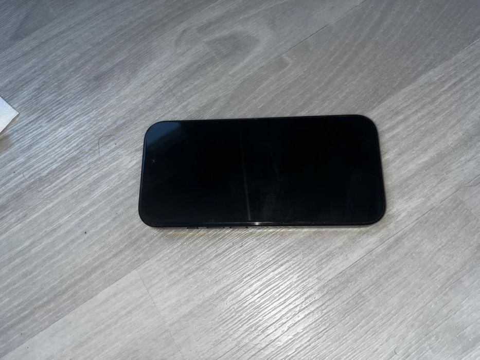 Iphone 16 pro, с гарантией