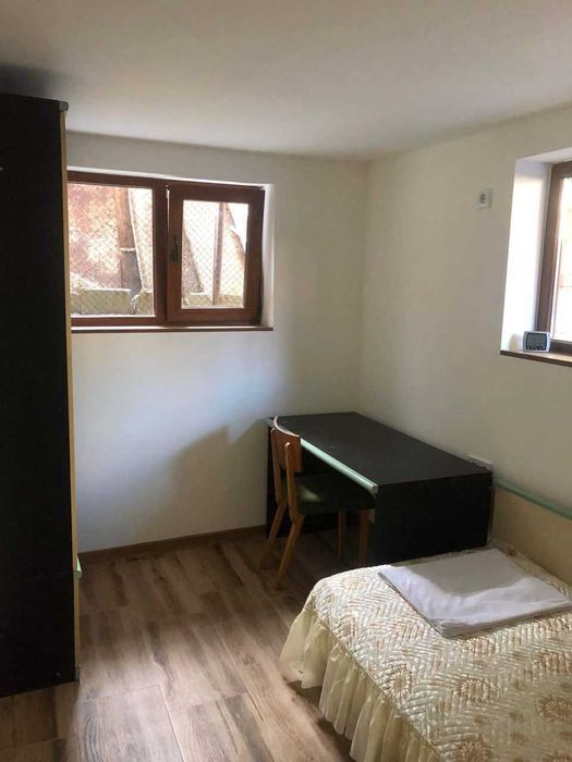 Дава се под наем Къща в Несебър - 10 кв.м за 458.49 € - Снимка #2