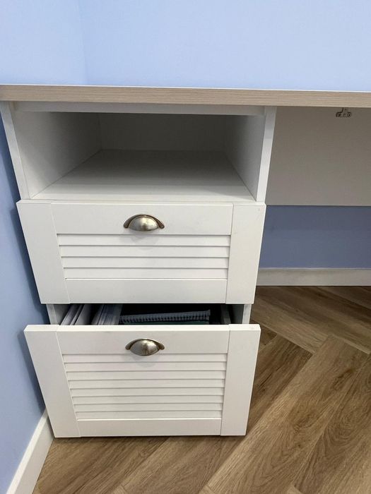 Парта мебель для дома