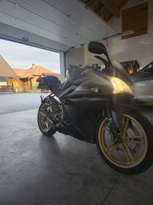 Yamaha YZF R-125 2008