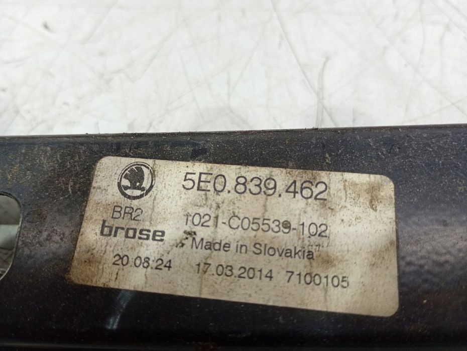 Macara geam dreapta spate 5E0839462 Skoda Octavia 3 (2013 - 2017) 1.6 tdi CRKB