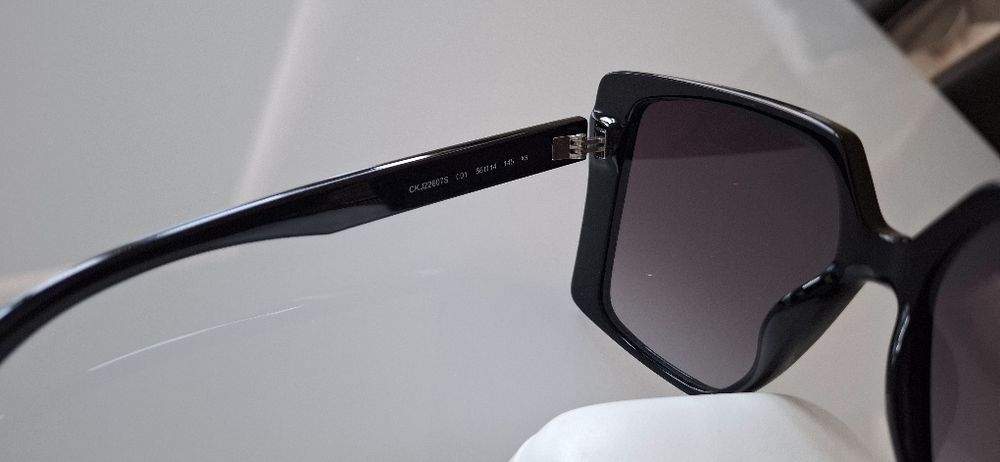 Слънчеви очила Calvin Klein