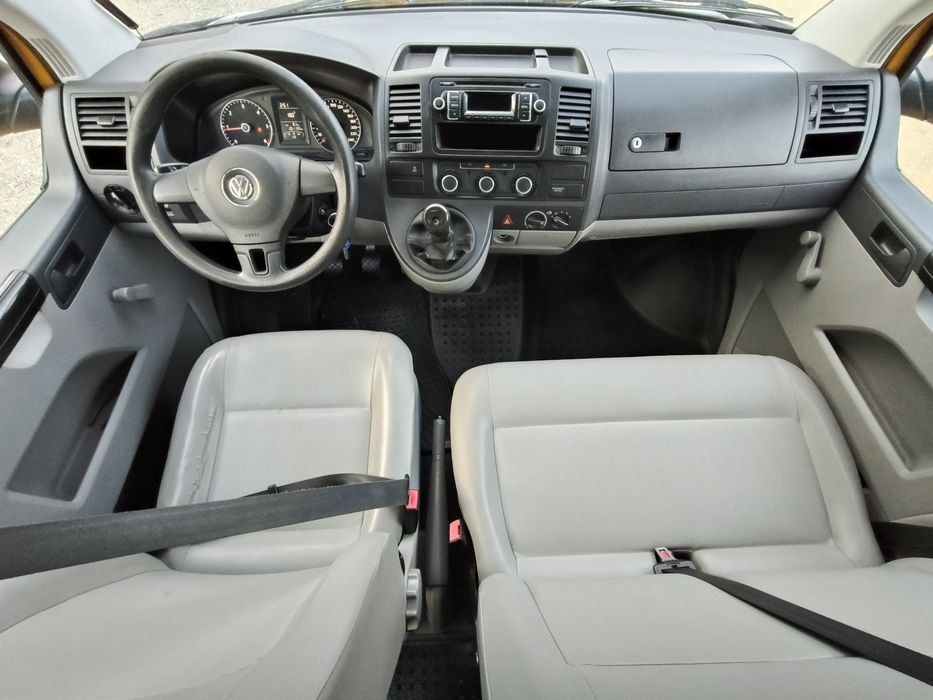 Vw t5 9 locuri  2012