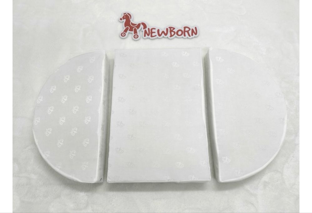 Продам манеж кроватку.