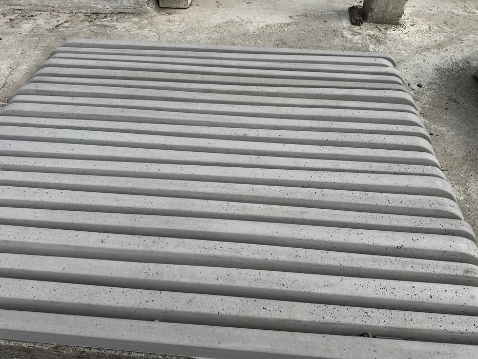 Stâlpi beton spalieri vie NOI, cu factură, transport