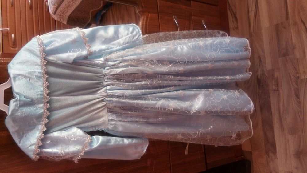 Продам нарядное платье "Принцессы"