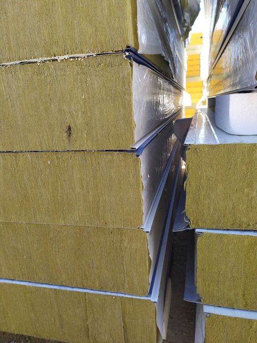 Panouri sandwich cu vata bazaltica de 20cm calitatea a 2-a