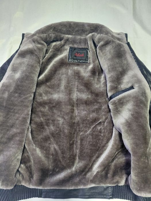 Продам новую  куртку.