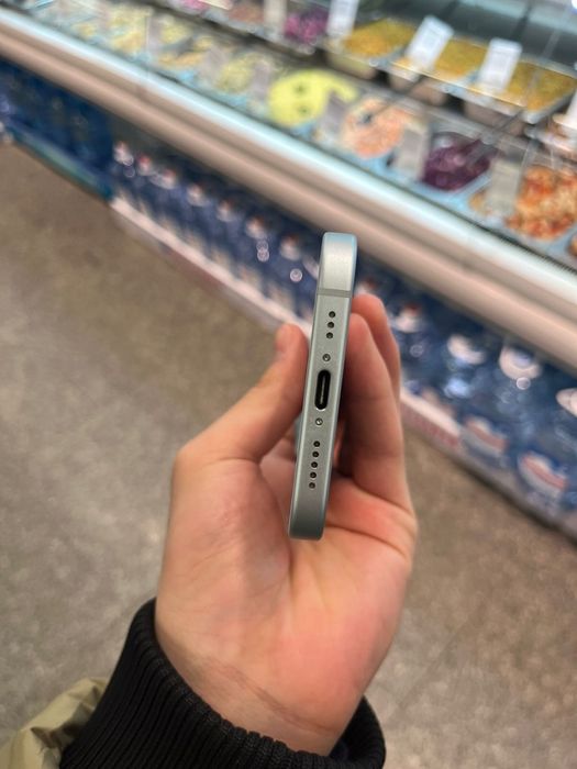 Iphone 15, 128 гб, 88 %