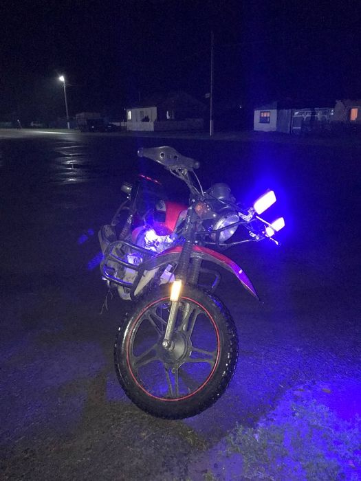 Продам мото 150куб