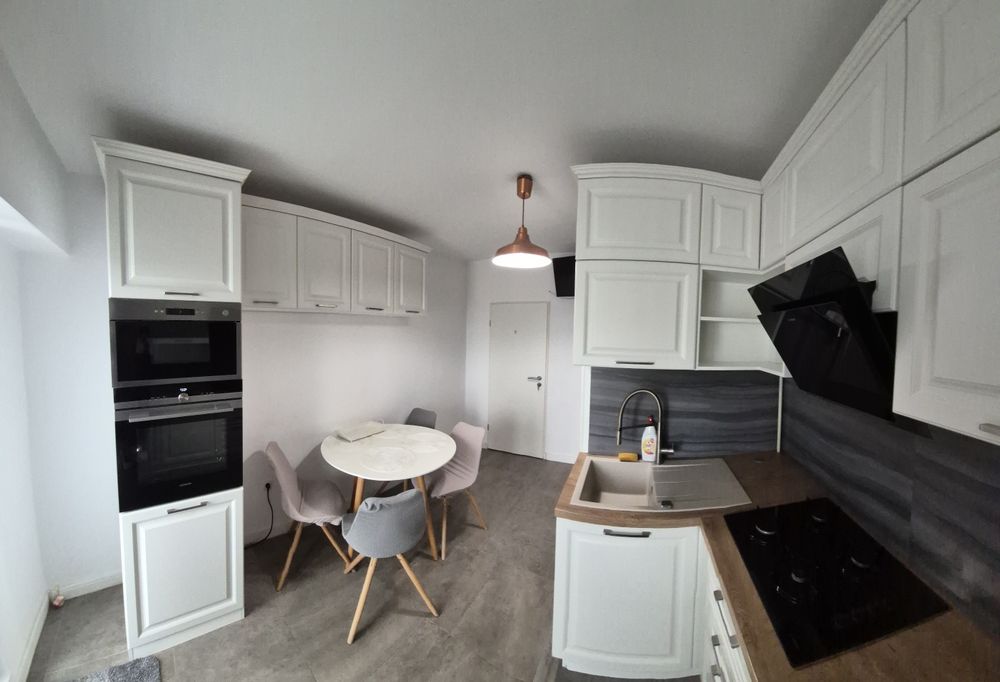 De inchiriat apartament 3 camere, Calea București- KFC– Universitate, complet mobilat si utilat