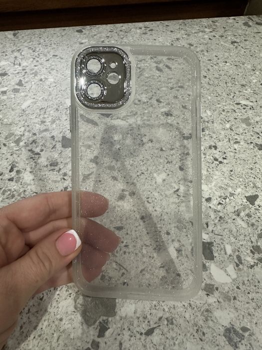 Кейс за айфон 11