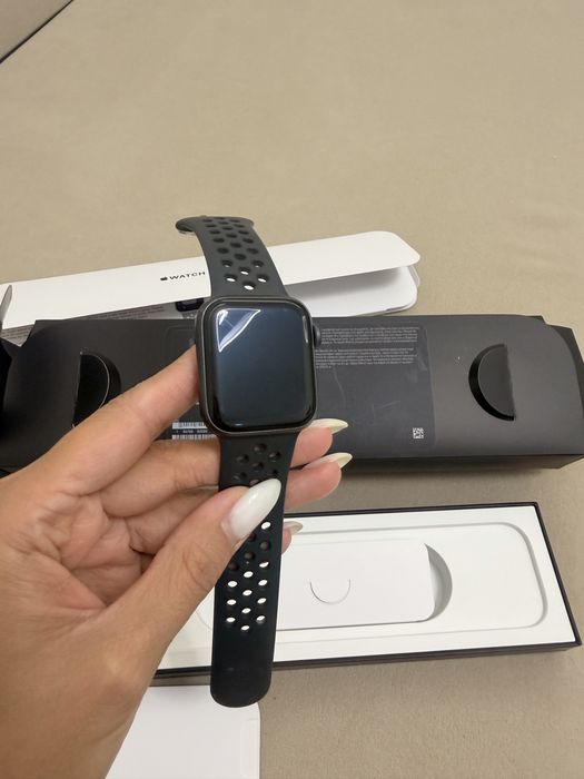 часы apple watch nike