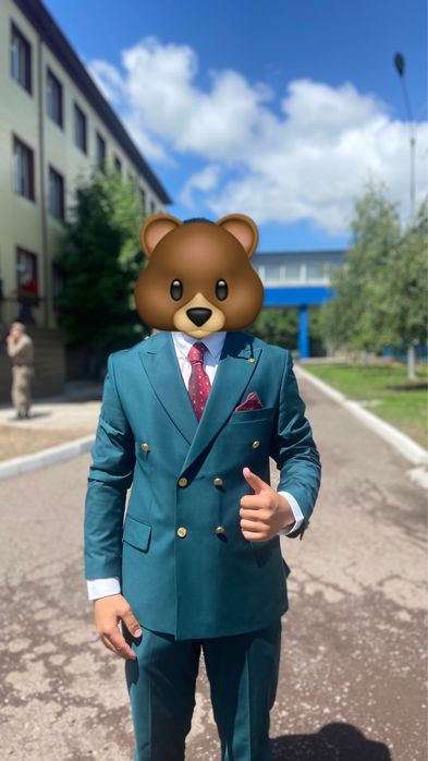 Продам костюм мужской