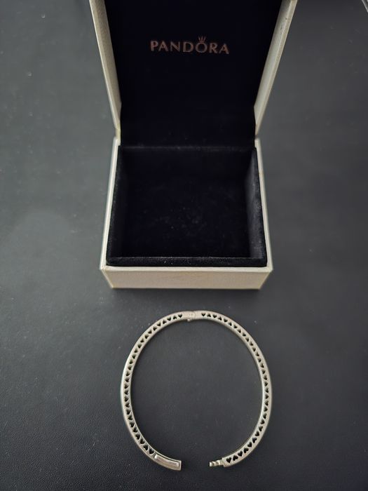 Brățară fixa model inimi radiant argint Pandora originala