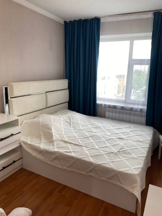 Спальный гарнитур новый, матрас есть