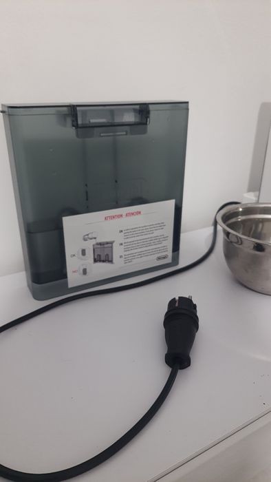 Кофемашина delonghi