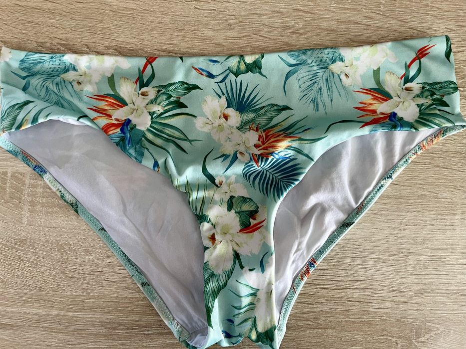 В хорошем состоянии, размер 44