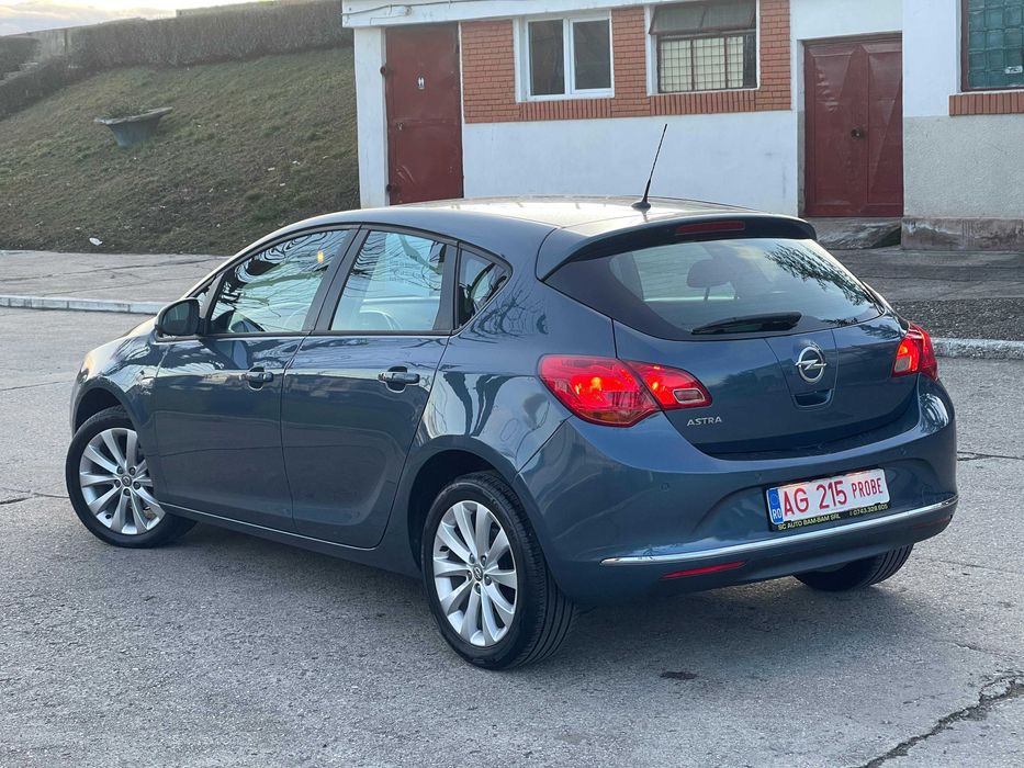 Opel Astra J Facelift - Posibilitate Rate