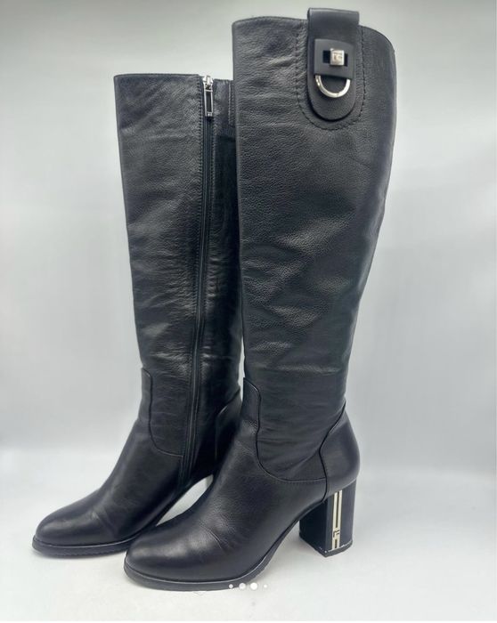 Женские натуральные сапоги