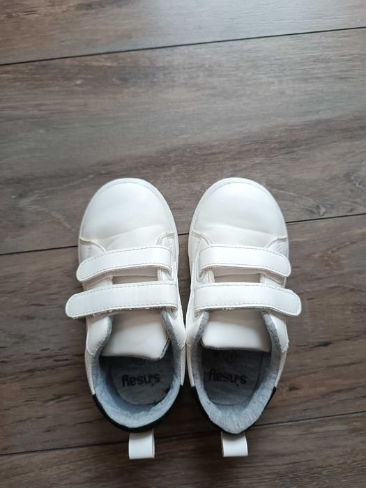 Детски боти и маратонки