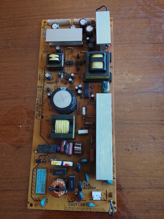 Платките са от телевизор Sony kdl32v2500