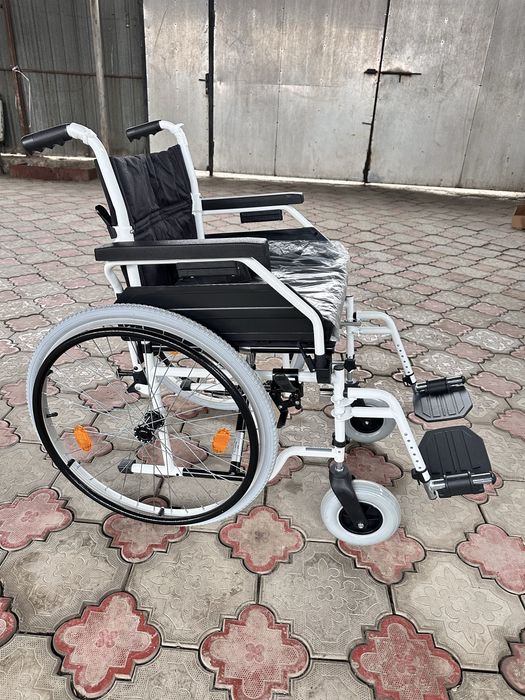 Инвалидная коляска