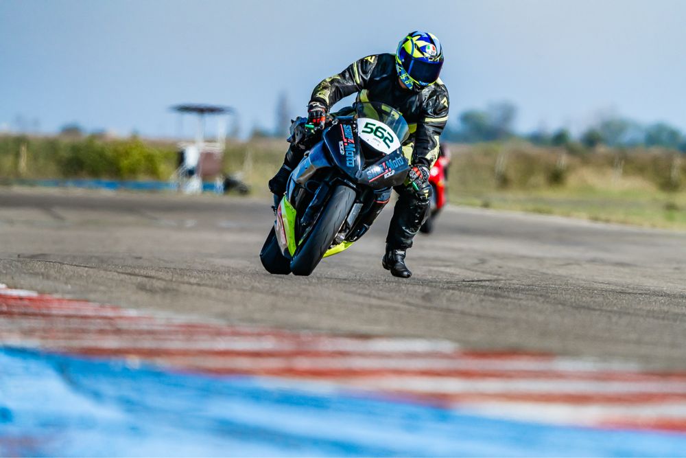 Kawasaki zx6r 2010 Circuit