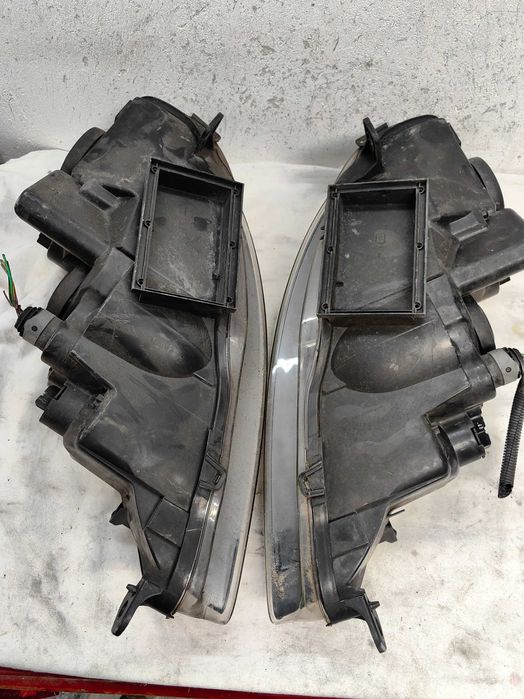 Оригинални фарове Алфа 147  Alfa Romeo 147