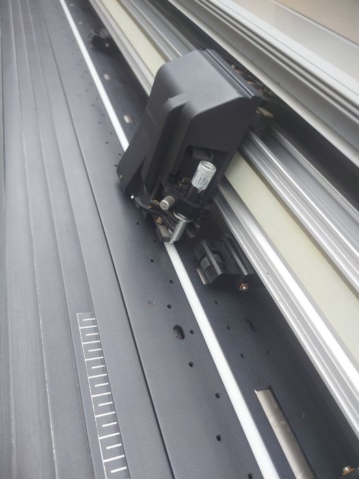 Cutter plotter Mutoh MC 1300