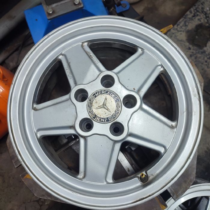 Продам комплект дисков