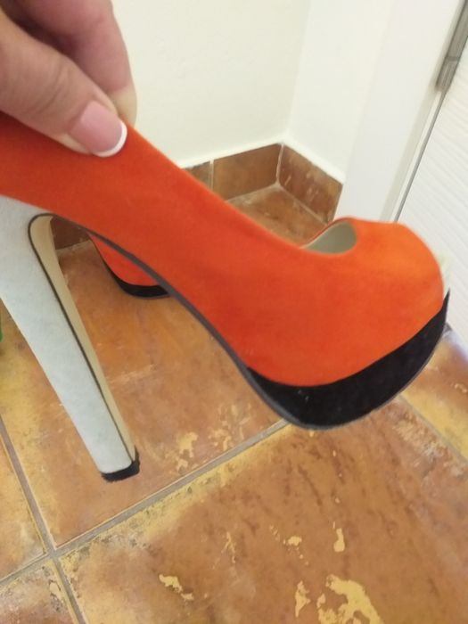 Боти, много леки ,платформи, обувки